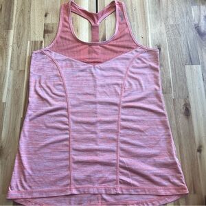 Reebok Pink Racerback Athletic Tank Top Size Large